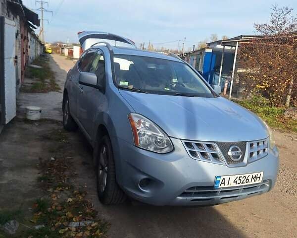 Сірий Ніссан Rogue, об'ємом двигуна 2.5 л та пробігом 197 тис. км за 7999 $, фото 7 на Automoto.ua