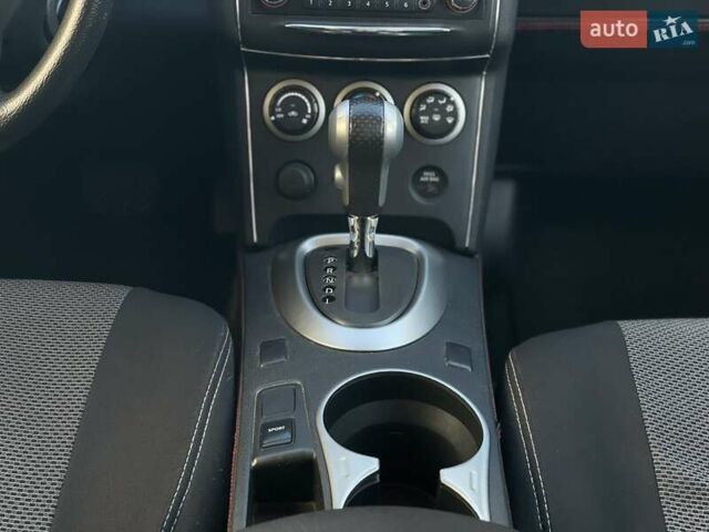 Сірий Ніссан Rogue, об'ємом двигуна 2.5 л та пробігом 234 тис. км за 9600 $, фото 18 на Automoto.ua