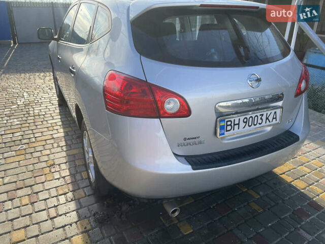 Сірий Ніссан Rogue, об'ємом двигуна 2.49 л та пробігом 198 тис. км за 9800 $, фото 2 на Automoto.ua