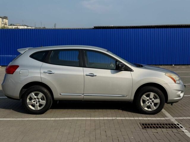 Серый Ниссан Rogue, объемом двигателя 2.5 л и пробегом 134 тыс. км за 8250 $, фото 9 на Automoto.ua