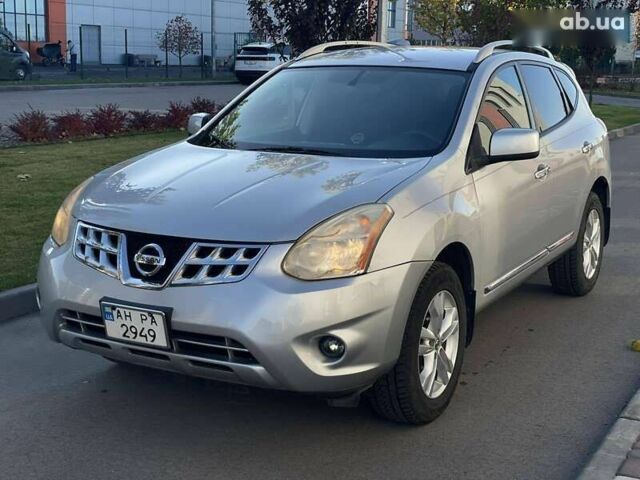 Сірий Ніссан Rogue, об'ємом двигуна 2.5 л та пробігом 234 тис. км за 9600 $, фото 7 на Automoto.ua