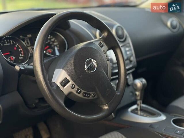 Сірий Ніссан Rogue, об'ємом двигуна 2.5 л та пробігом 234 тис. км за 9600 $, фото 14 на Automoto.ua