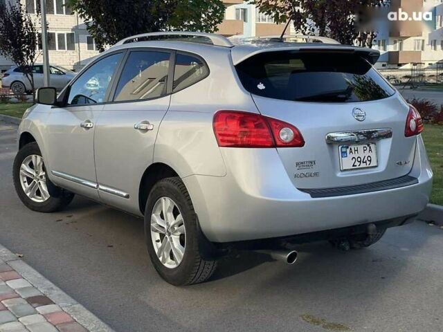 Сірий Ніссан Rogue, об'ємом двигуна 2.5 л та пробігом 234 тис. км за 9600 $, фото 5 на Automoto.ua
