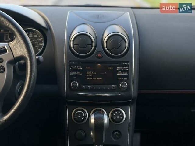 Сірий Ніссан Rogue, об'ємом двигуна 2.5 л та пробігом 234 тис. км за 9600 $, фото 17 на Automoto.ua