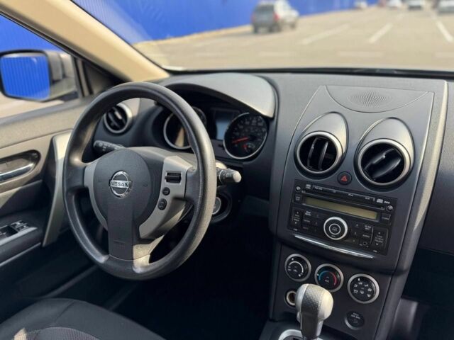 Серый Ниссан Rogue, объемом двигателя 2.5 л и пробегом 134 тыс. км за 8250 $, фото 11 на Automoto.ua