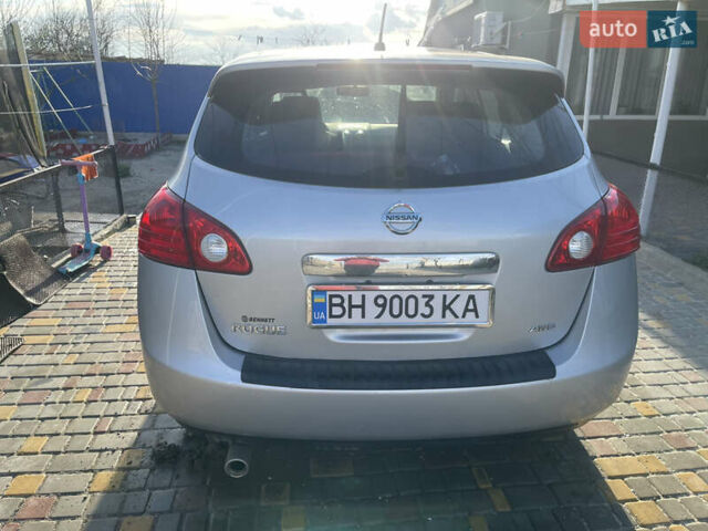 Сірий Ніссан Rogue, об'ємом двигуна 2.49 л та пробігом 198 тис. км за 9800 $, фото 3 на Automoto.ua