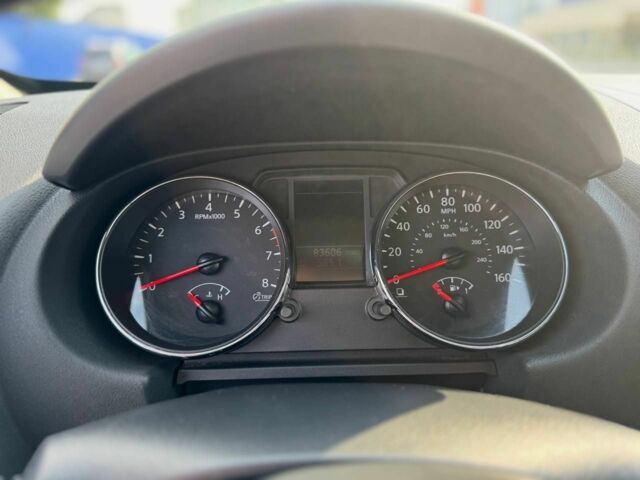 Серый Ниссан Rogue, объемом двигателя 2.5 л и пробегом 134 тыс. км за 8250 $, фото 4 на Automoto.ua