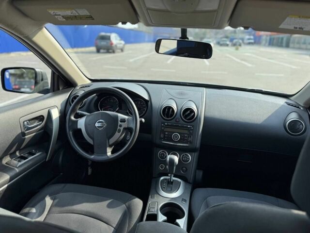 Серый Ниссан Rogue, объемом двигателя 2.5 л и пробегом 134 тыс. км за 8250 $, фото 16 на Automoto.ua