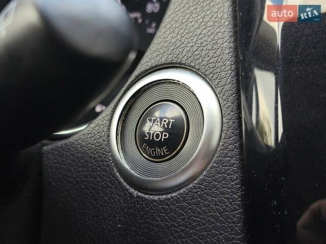 Сірий Ніссан Rogue, об'ємом двигуна 2.5 л та пробігом 274 тис. км за 13300 $, фото 17 на Automoto.ua