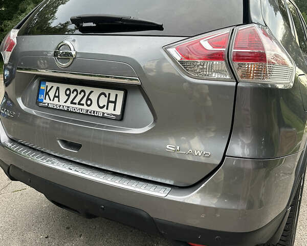 Ніссан Rogue 2014 у Києві на Automoto.ua Сірий Ніссан Rogue, об'ємом двигуна 2.5 л та пробігом 200 тис. км за 15000 $, фото 17 на Automoto.ua