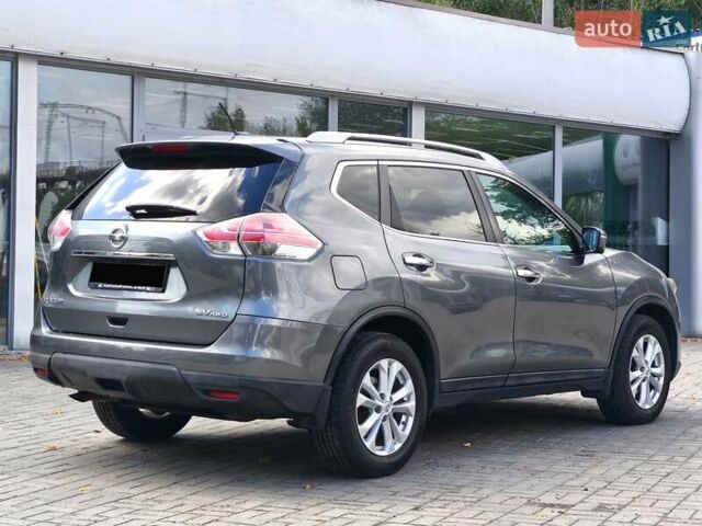 Сірий Ніссан Rogue, об'ємом двигуна 2.5 л та пробігом 274 тис. км за 13300 $, фото 4 на Automoto.ua