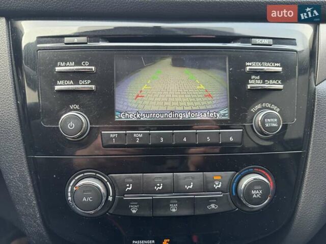 Сірий Ніссан Rogue, об'ємом двигуна 2.49 л та пробігом 160 тис. км за 11000 $, фото 24 на Automoto.ua