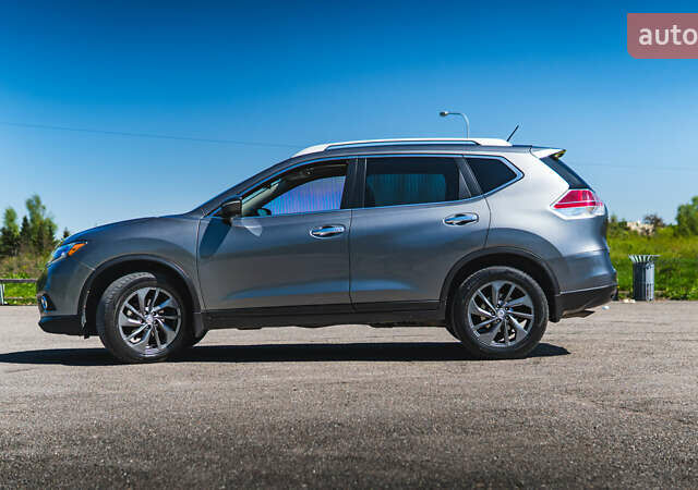 Серый Ниссан Rogue, объемом двигателя 2.5 л и пробегом 168 тыс. км за 13300 $, фото 11 на Automoto.ua