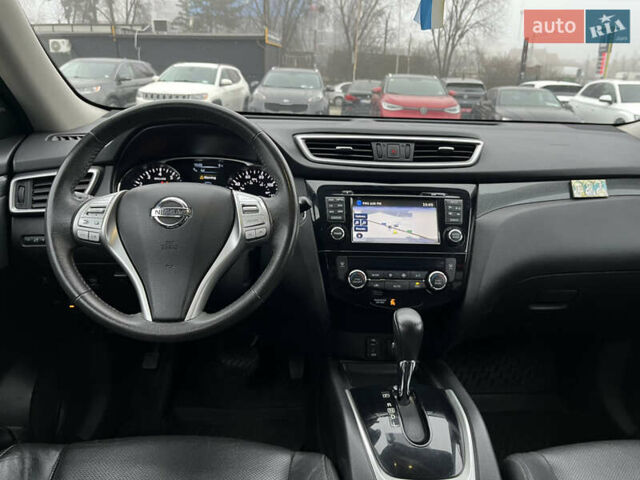 Сірий Ніссан Rogue, об'ємом двигуна 2.5 л та пробігом 163 тис. км за 12300 $, фото 11 на Automoto.ua