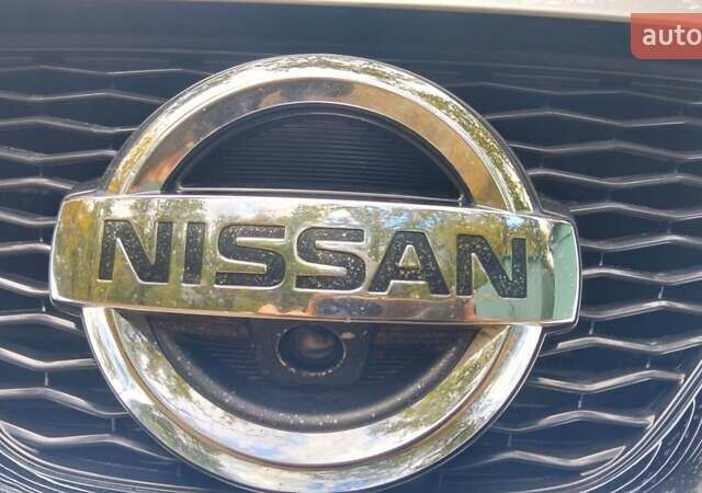 Серый Ниссан Rogue, объемом двигателя 2.5 л и пробегом 137 тыс. км за 12800 $, фото 17 на Automoto.ua