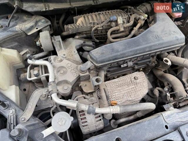 Серый Ниссан Rogue, объемом двигателя 2.5 л и пробегом 168 тыс. км за 13300 $, фото 77 на Automoto.ua