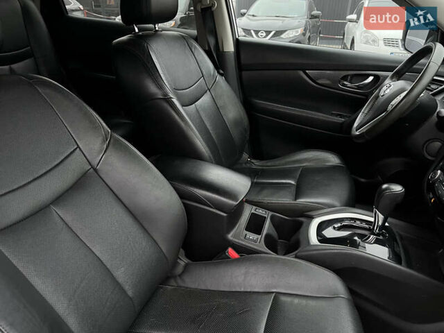 Сірий Ніссан Rogue, об'ємом двигуна 2.5 л та пробігом 163 тис. км за 12300 $, фото 21 на Automoto.ua