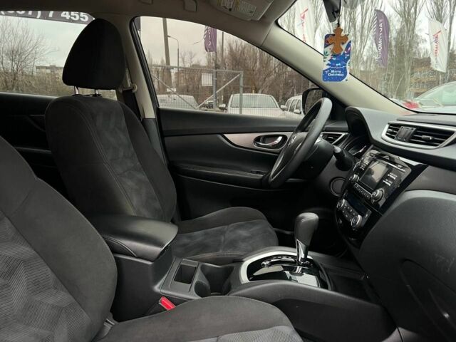 Серый Ниссан Rogue, объемом двигателя 2.5 л и пробегом 229 тыс. км за 11500 $, фото 18 на Automoto.ua