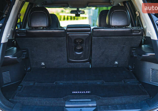 Серый Ниссан Rogue, объемом двигателя 2.5 л и пробегом 168 тыс. км за 13300 $, фото 55 на Automoto.ua