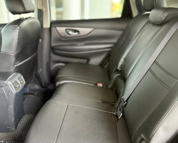 Сірий Ніссан Rogue, об'ємом двигуна 2.49 л та пробігом 176 тис. км за 14199 $, фото 17 на Automoto.ua