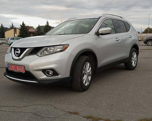 Серый Ниссан Rogue, объемом двигателя 2.5 л и пробегом 160 тыс. км за 11800 $, фото 8 на Automoto.ua