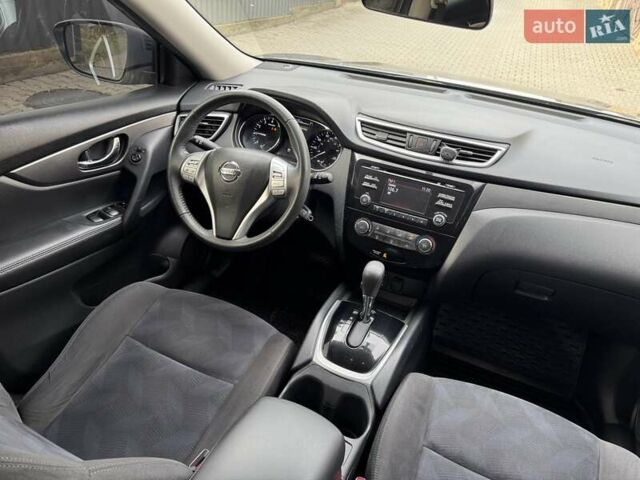 Сірий Ніссан Rogue, об'ємом двигуна 2.49 л та пробігом 160 тис. км за 11000 $, фото 20 на Automoto.ua