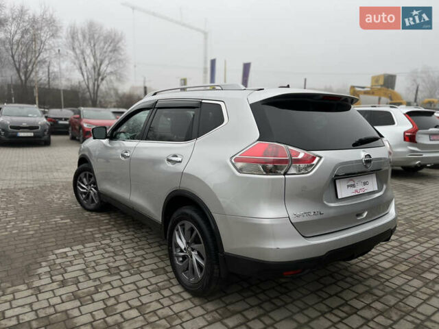 Сірий Ніссан Rogue, об'ємом двигуна 2.5 л та пробігом 163 тис. км за 12300 $, фото 3 на Automoto.ua