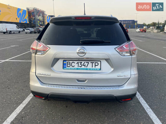 Сірий Ніссан Rogue, об'ємом двигуна 2.49 л та пробігом 117 тис. км за 13700 $, фото 5 на Automoto.ua