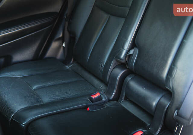 Серый Ниссан Rogue, объемом двигателя 2.5 л и пробегом 168 тыс. км за 13300 $, фото 27 на Automoto.ua