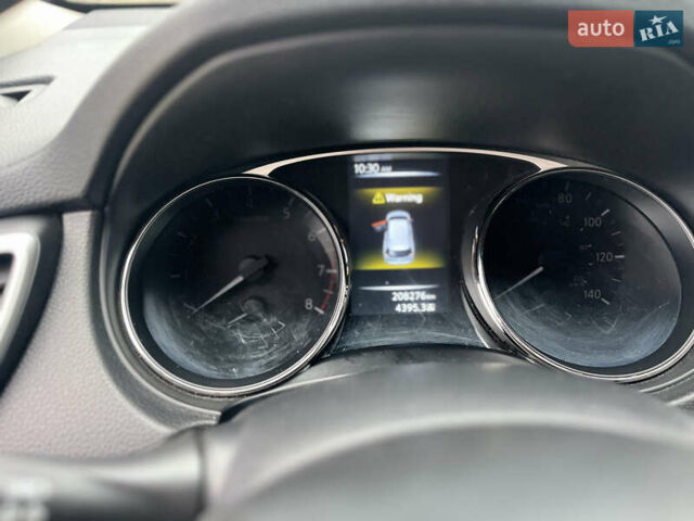 Сірий Ніссан Rogue, об'ємом двигуна 2.49 л та пробігом 209 тис. км за 11300 $, фото 39 на Automoto.ua