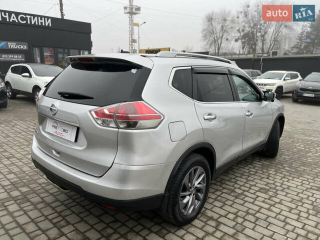 Сірий Ніссан Rogue, об'ємом двигуна 2.5 л та пробігом 163 тис. км за 12300 $, фото 5 на Automoto.ua