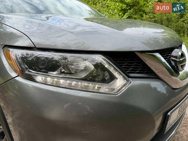 Серый Ниссан Rogue, объемом двигателя 2.5 л и пробегом 168 тыс. км за 13300 $, фото 67 на Automoto.ua