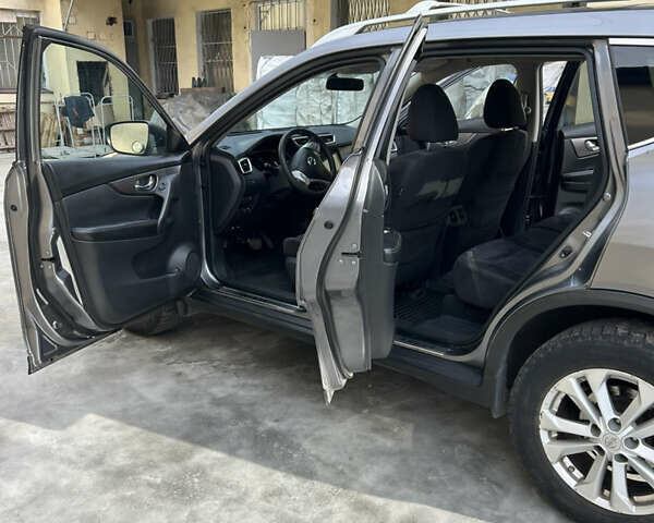 Серый Ниссан Rogue, объемом двигателя 2.5 л и пробегом 226 тыс. км за 11300 $, фото 19 на Automoto.ua