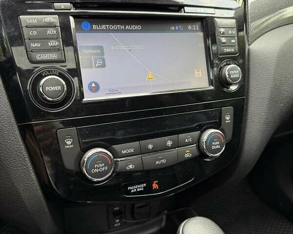 Серый Ниссан Rogue, объемом двигателя 2.5 л и пробегом 168 тыс. км за 13300 $, фото 71 на Automoto.ua