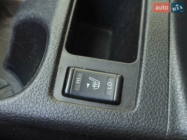 Сірий Ніссан Rogue, об'ємом двигуна 2.5 л та пробігом 274 тис. км за 13300 $, фото 15 на Automoto.ua