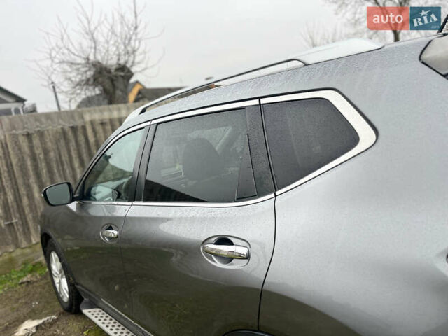 Сірий Ніссан Rogue, об'ємом двигуна 2.49 л та пробігом 209 тис. км за 11300 $, фото 62 на Automoto.ua