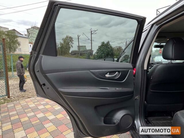 Серый Ниссан Rogue, объемом двигателя 2.5 л и пробегом 143 тыс. км за 13700 $, фото 14 на Automoto.ua