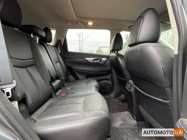 Серый Ниссан Rogue, объемом двигателя 2.5 л и пробегом 143 тыс. км за 13700 $, фото 20 на Automoto.ua