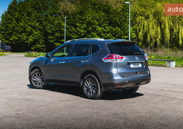 Серый Ниссан Rogue, объемом двигателя 2.5 л и пробегом 168 тыс. км за 13300 $, фото 9 на Automoto.ua