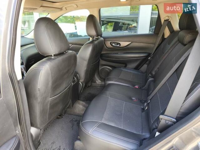 Сірий Ніссан Rogue, об'ємом двигуна 2.5 л та пробігом 274 тис. км за 13300 $, фото 9 на Automoto.ua