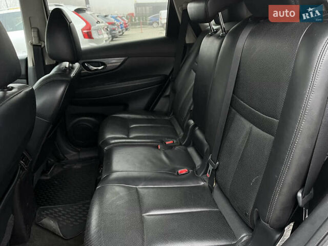 Сірий Ніссан Rogue, об'ємом двигуна 2.5 л та пробігом 163 тис. км за 12300 $, фото 15 на Automoto.ua