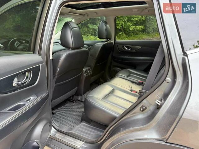 Серый Ниссан Rogue, объемом двигателя 2.5 л и пробегом 168 тыс. км за 13300 $, фото 75 на Automoto.ua