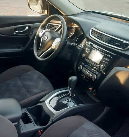 Серый Ниссан Rogue, объемом двигателя 2.5 л и пробегом 175 тыс. км за 11500 $, фото 14 на Automoto.ua