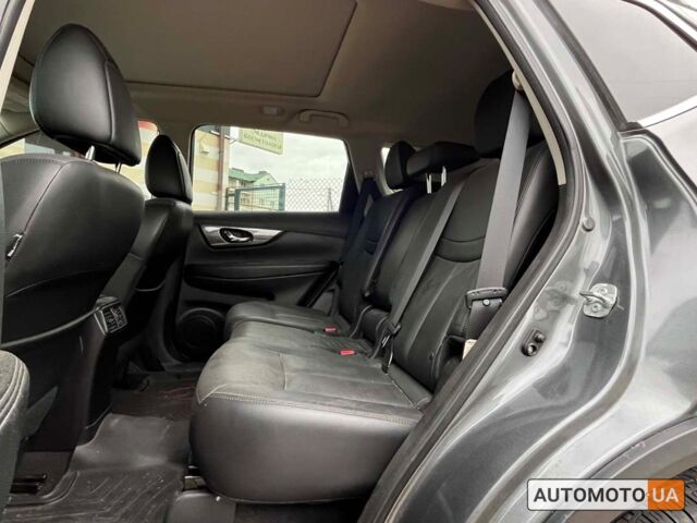 Серый Ниссан Rogue, объемом двигателя 2.5 л и пробегом 143 тыс. км за 13700 $, фото 15 на Automoto.ua