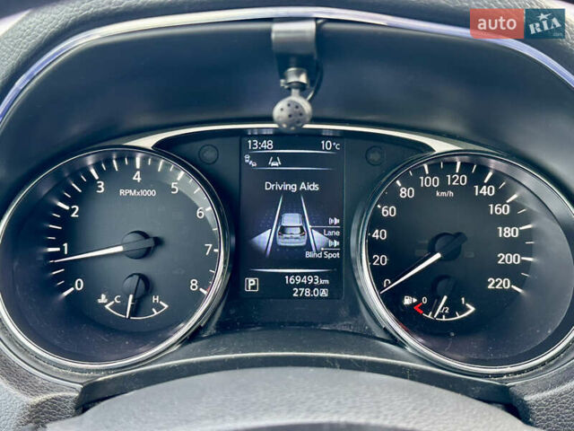 Сірий Ніссан Rogue, об'ємом двигуна 2.49 л та пробігом 170 тис. км за 13999 $, фото 7 на Automoto.ua