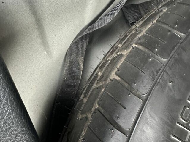 Сірий Ніссан Rogue, об'ємом двигуна 2.5 л та пробігом 150 тис. км за 11900 $, фото 16 на Automoto.ua