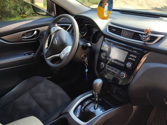 Сірий Ніссан Rogue, об'ємом двигуна 2.5 л та пробігом 154 тис. км за 12200 $, фото 3 на Automoto.ua