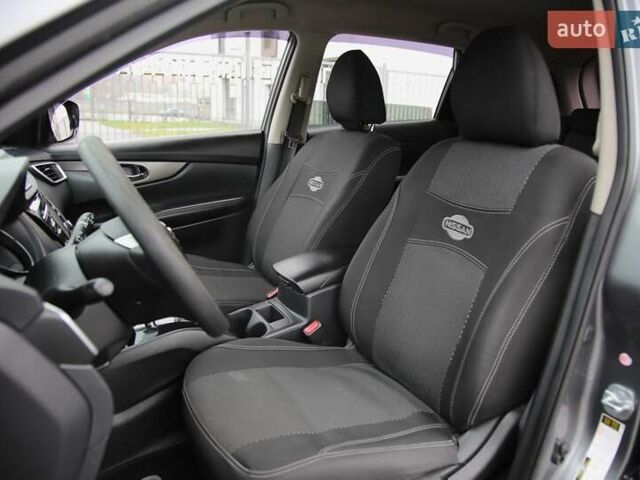 Серый Ниссан Rogue, объемом двигателя 2.49 л и пробегом 186 тыс. км за 13500 $, фото 6 на Automoto.ua