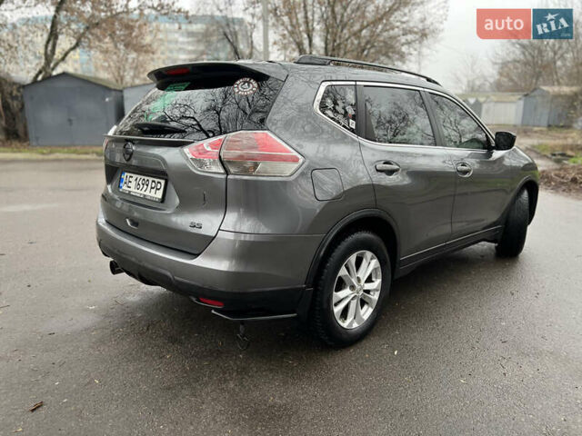 Сірий Ніссан Rogue, об'ємом двигуна 2.49 л та пробігом 208 тис. км за 12700 $, фото 6 на Automoto.ua