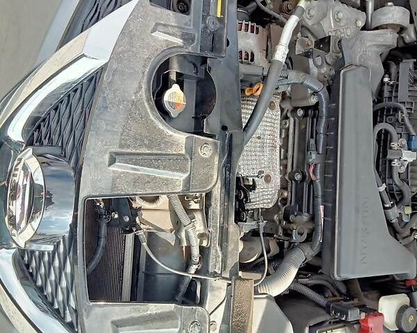 Сірий Ніссан Rogue, об'ємом двигуна 2.5 л та пробігом 270 тис. км за 11199 $, фото 18 на Automoto.ua